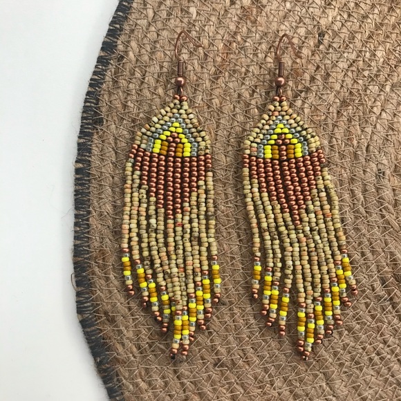 Beaded earrings - Picture 1 of 1